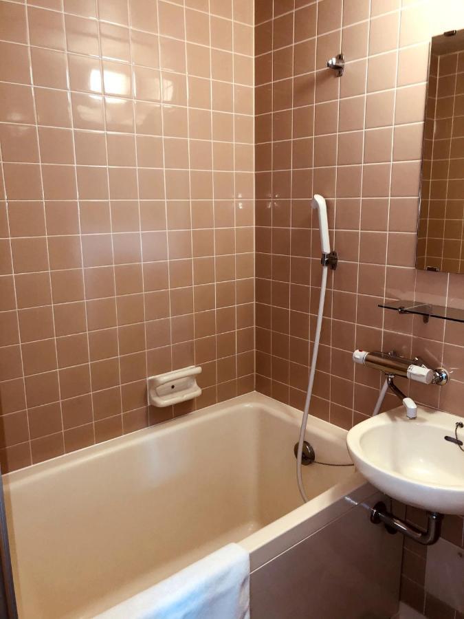 Business Hotel Kawashima - Vacation Stay 15828V Wakayama Exteriör bild